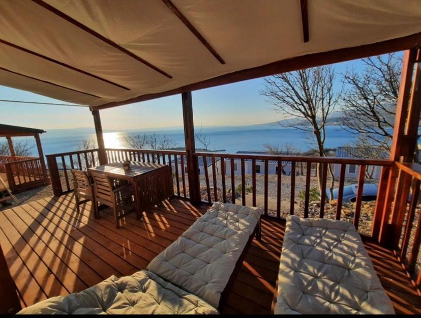 Mobile Home Fantasea Нови-Винодолски Экстерьер фото